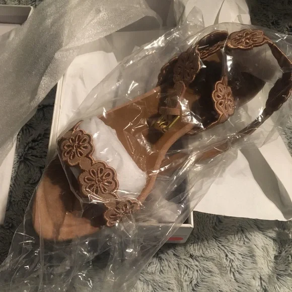 NWT See By Chloé leather sandals - Picture 2 of 10